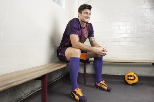 开云下载-久保建英末节魔法，当日本武士在尤文图斯的绿茵圣殿接管比赛