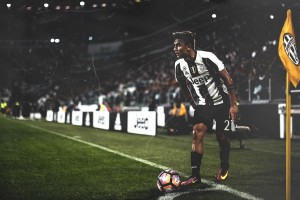 开云体育入口-森林狼压哨绝杀湖人，克莱末节爆发率队取胜