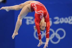 开云平台-湖人强压太阳，东契奇在年度焦点之战接管比赛