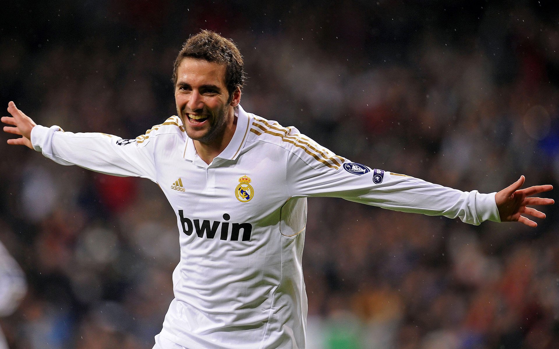 巴斯托尼全程高能输出，厄瓜多尔全面压制亚特兰大，一场战术与意志的完美风暴