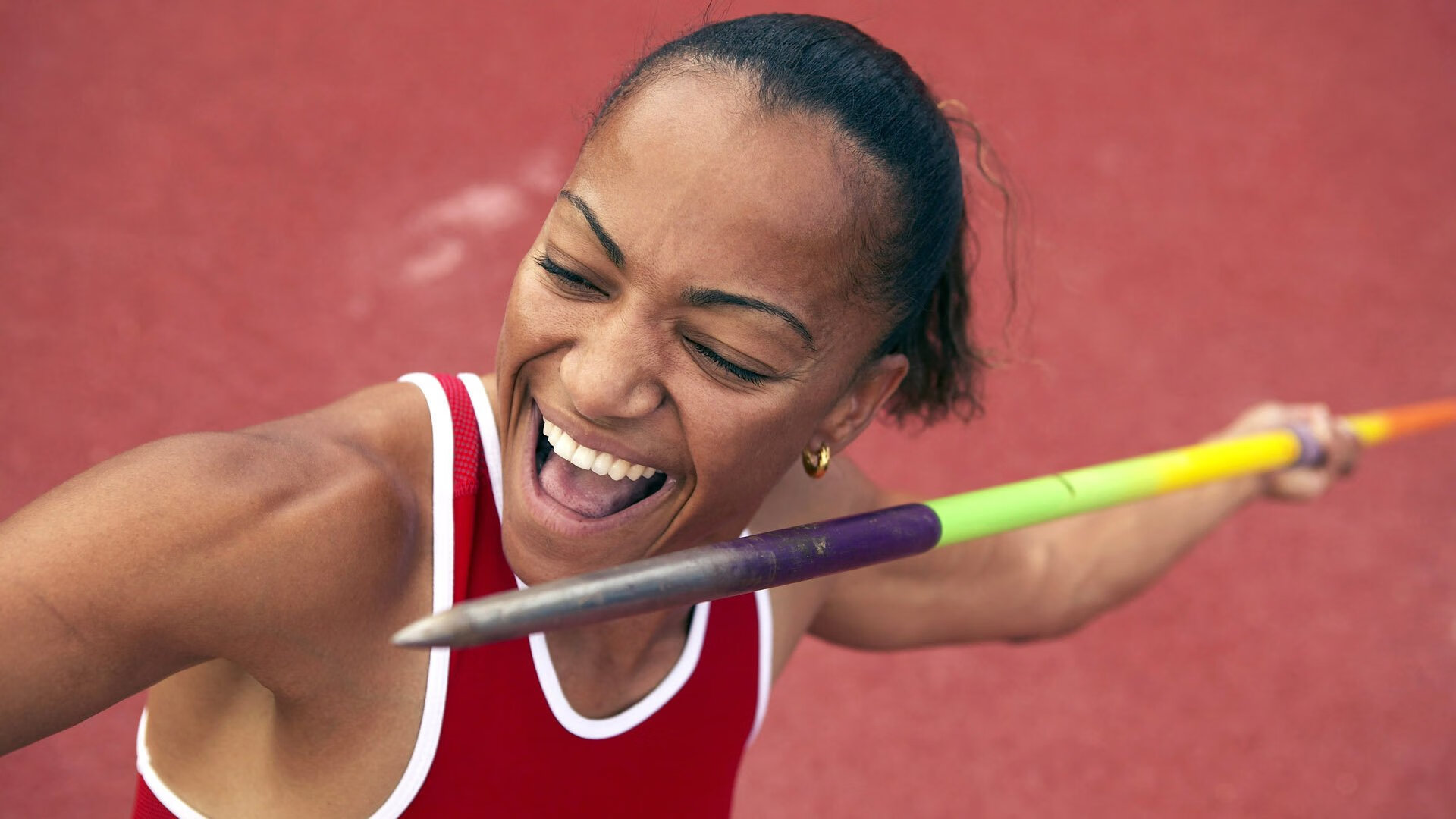 当哈利伯顿在F1赛道接管比赛，爵士乐如何终结了步行者篮球